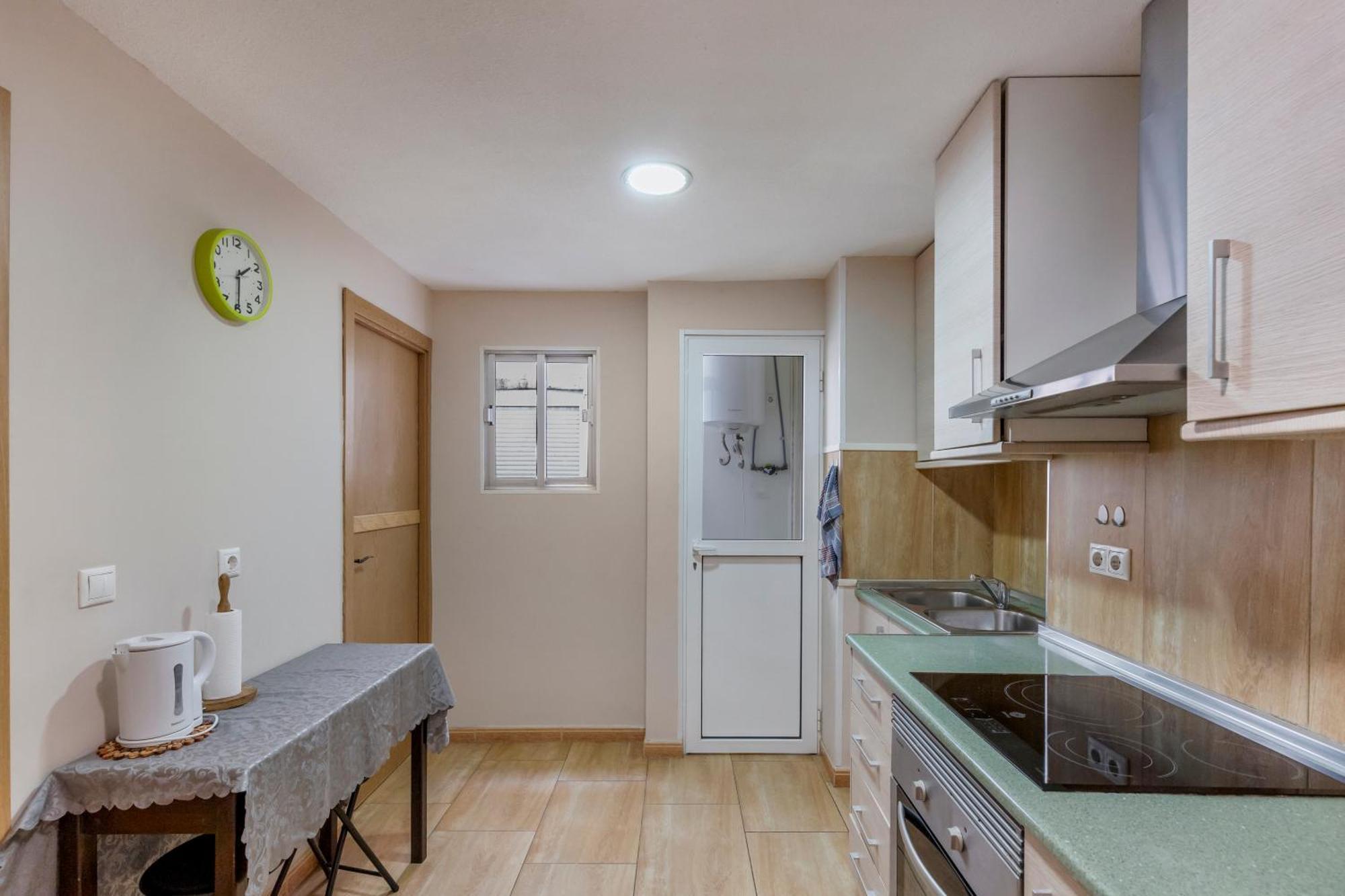 Agreda Apartment With Ac Аликанте Екстериор снимка