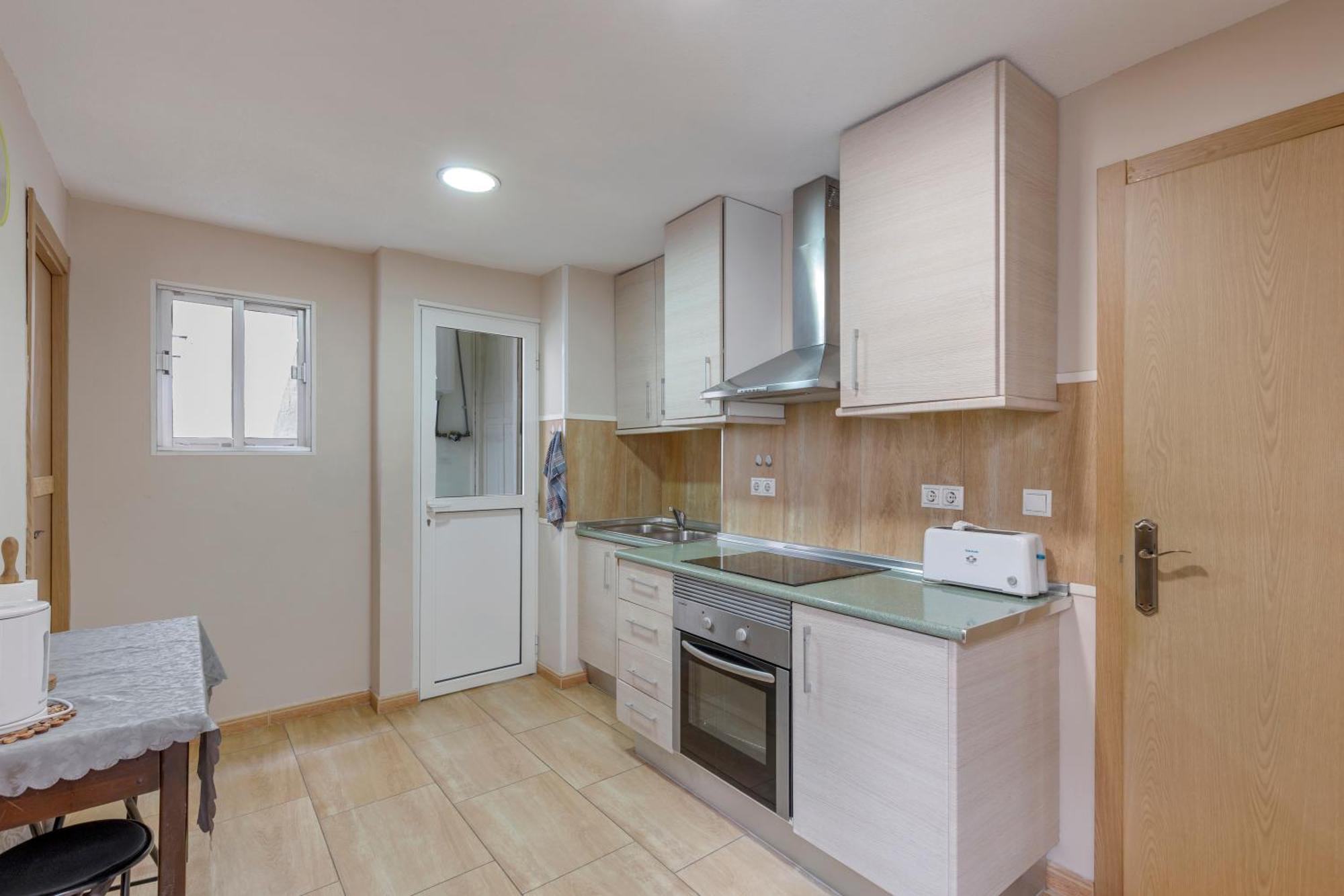 Agreda Apartment With Ac Аликанте Екстериор снимка